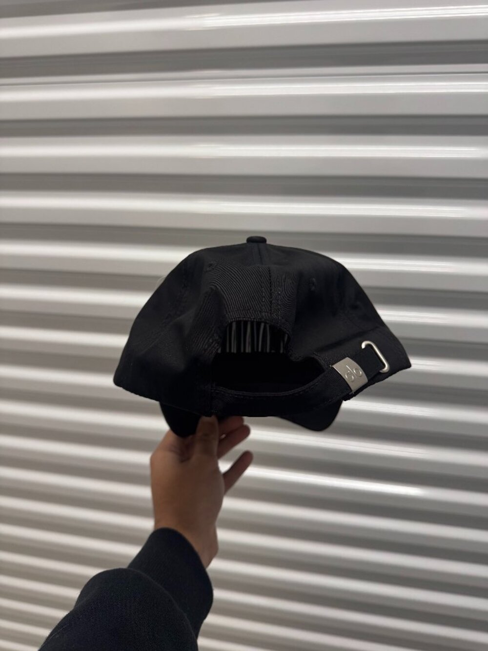 ALO Yoga Black Logo Baseball Cap - Picture 3 of 3
